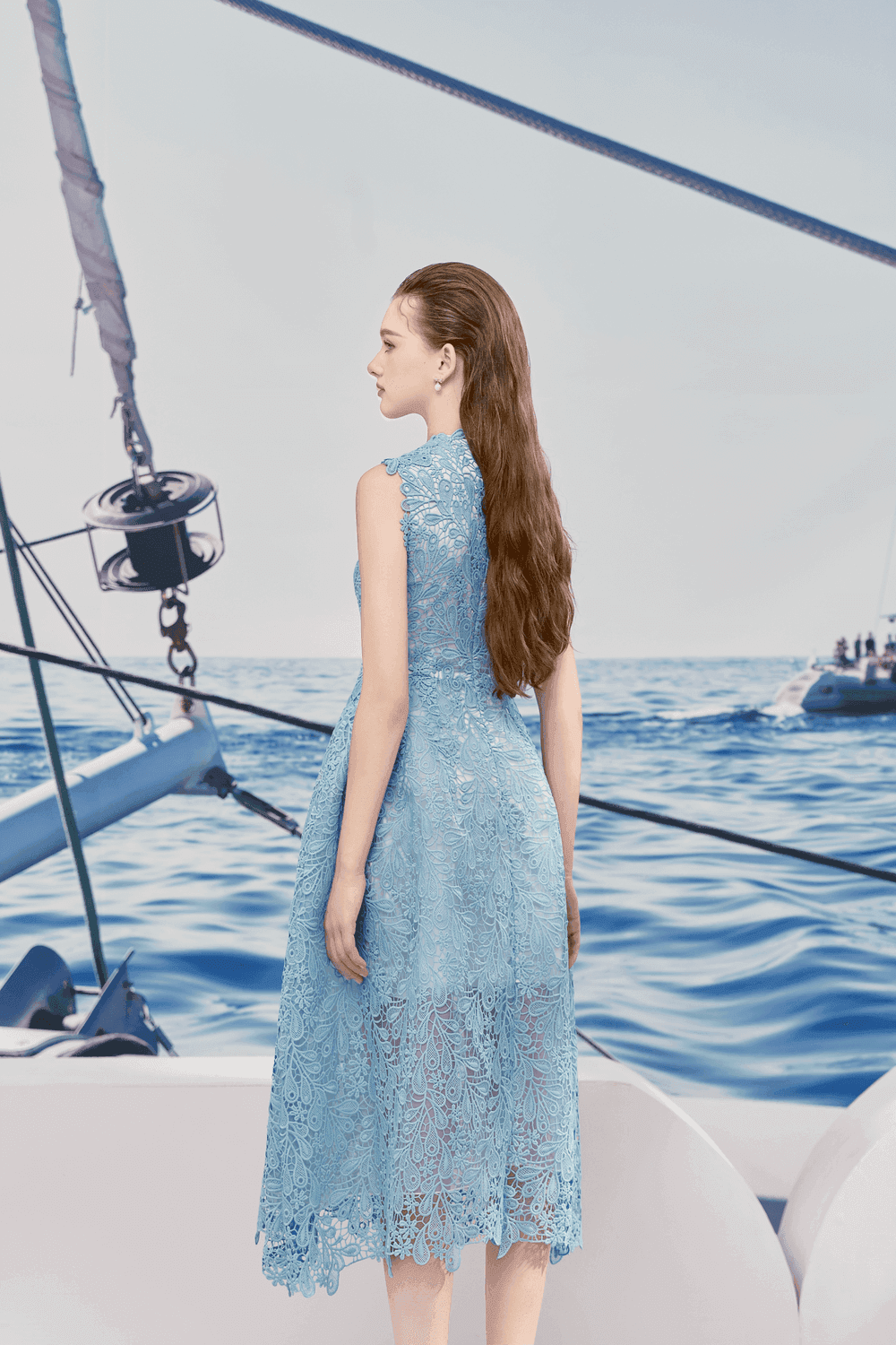 Premium Cara A-line Sleeveless Lace Midi Dress