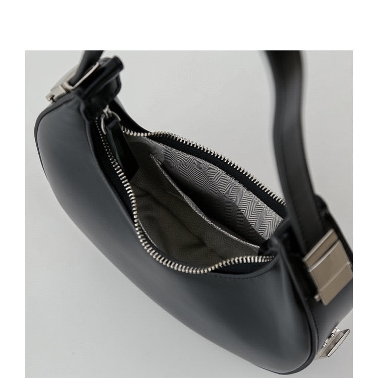 Trendy Black HandBag