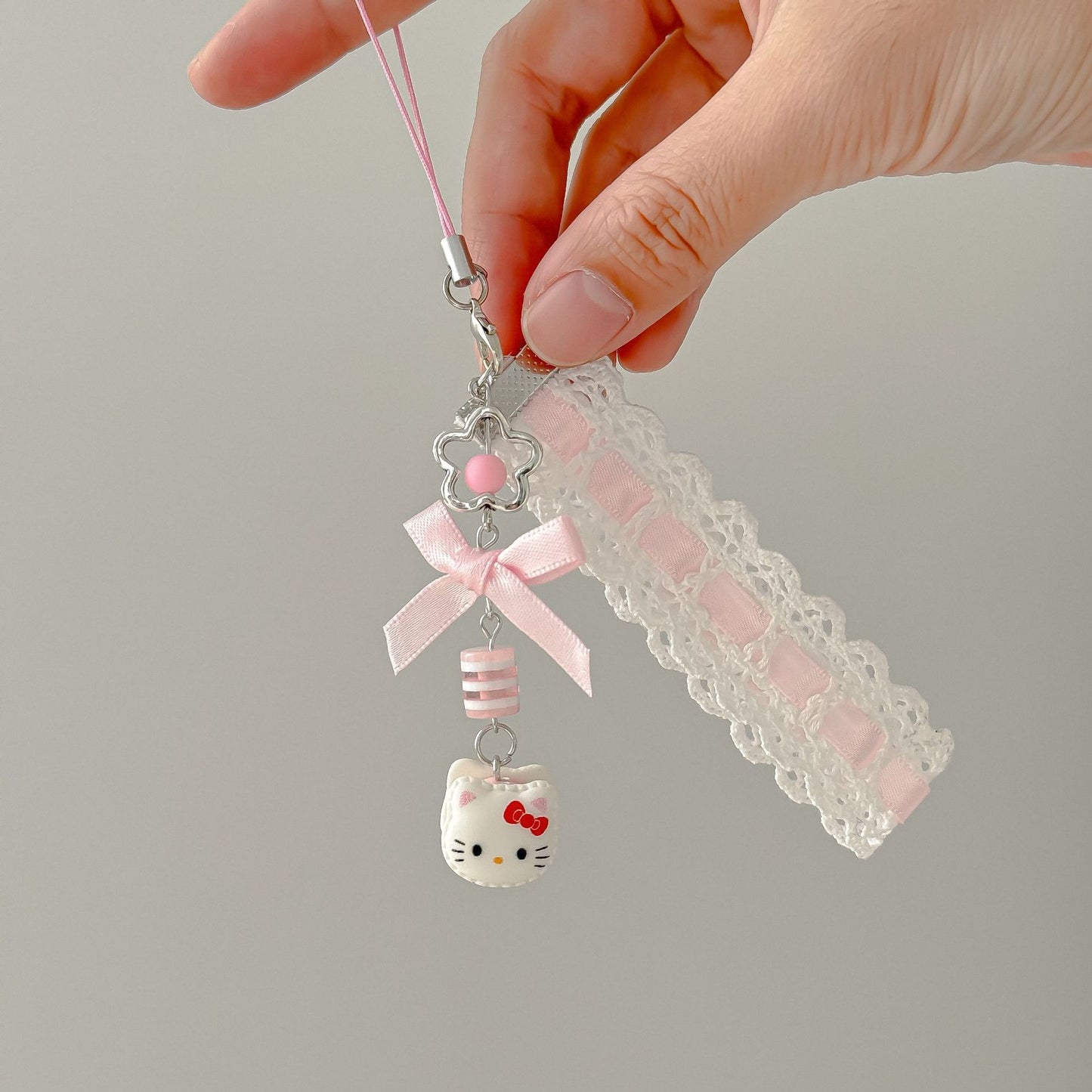πβ¨ Lace & Hello Kitty Dream Charms Keychain β¨π