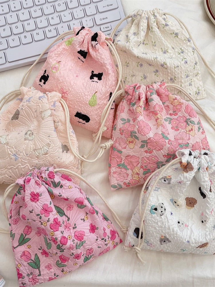 Cute Bear Floral Drawstring Bags
