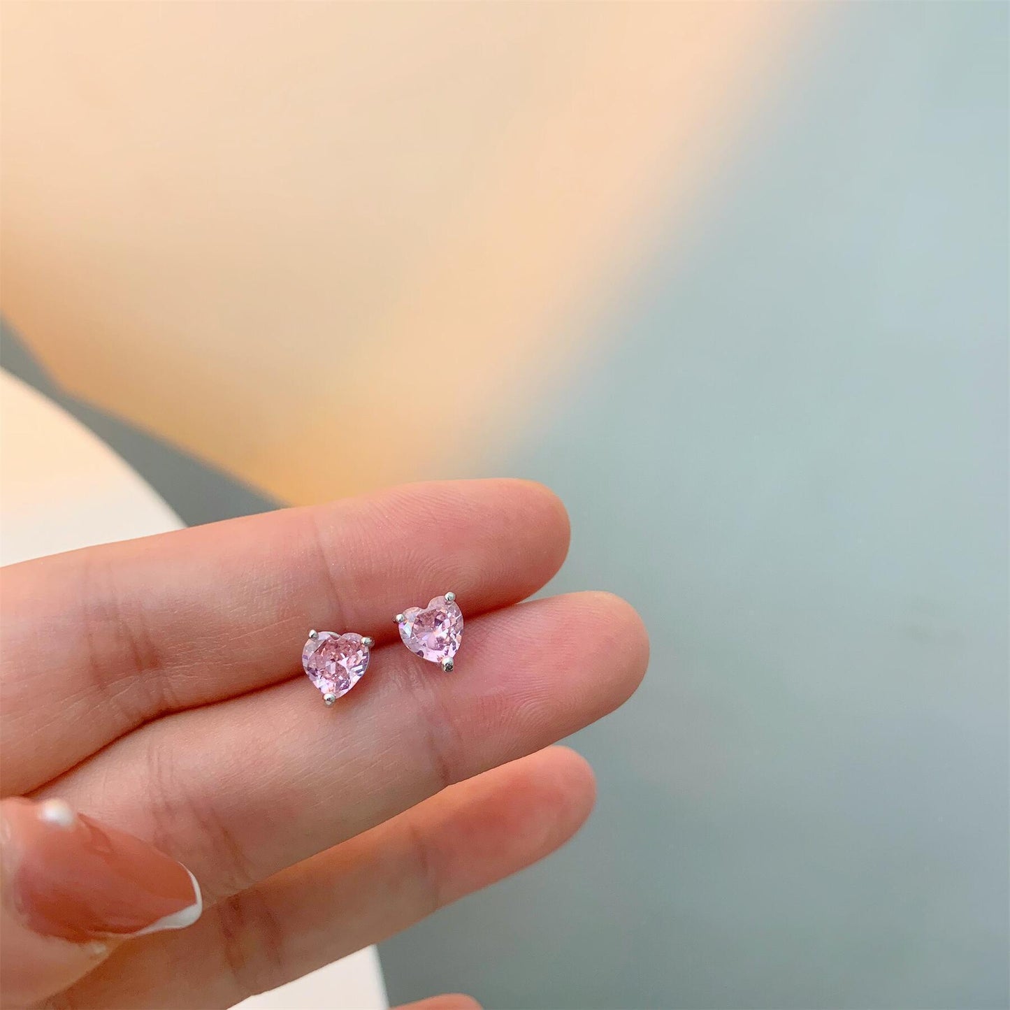 MM11 Korean Pink Heart Minimal Earrings Studs
