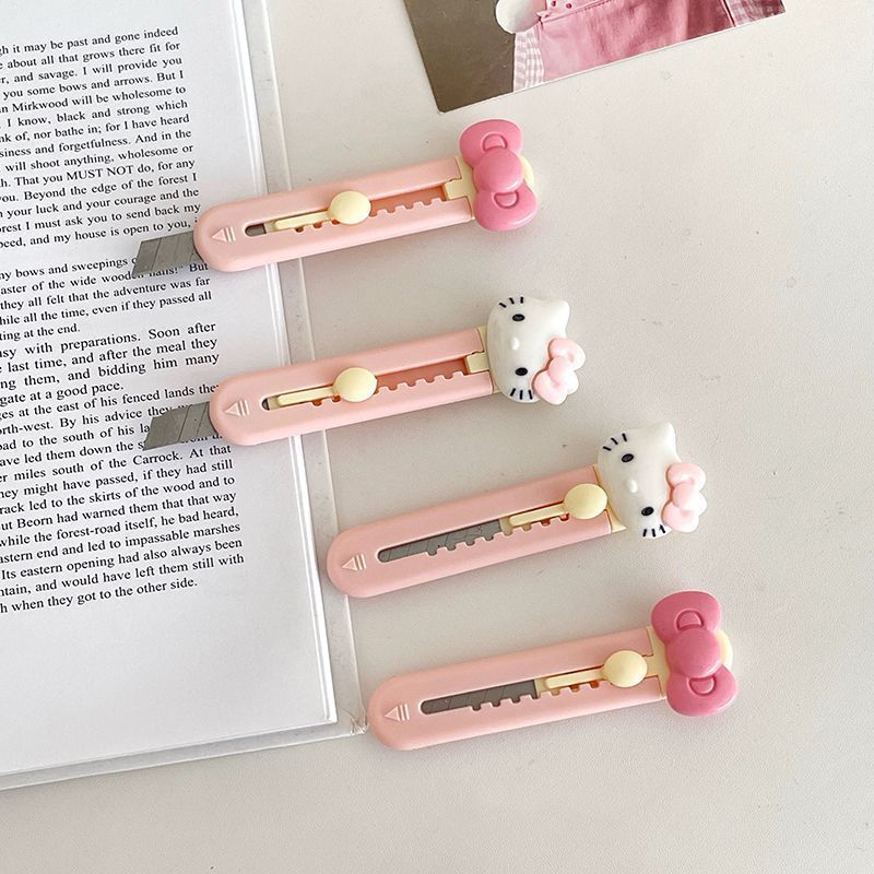 Hello Kitty Paper Cutter