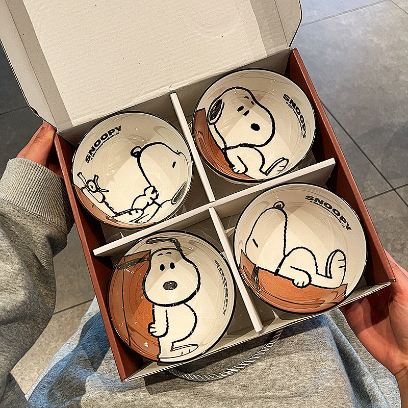 Pre - Order Snoopy Set of 4 Bowls