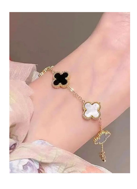 PS14 Korean Anti Tarnish Black and White Clover Bracelet