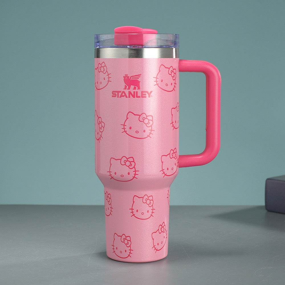 Pre -Order Stanley Hello Kitty Sipper