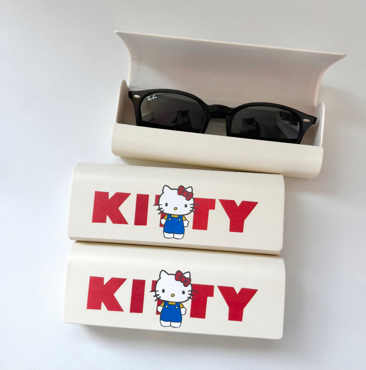 Hello Kitty Glasses Case 🎀🤍