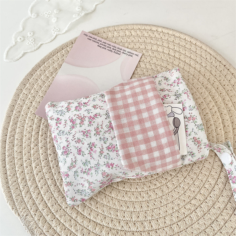 🌷 Floral Gingham Pocket Pens and Pencils Pouch
