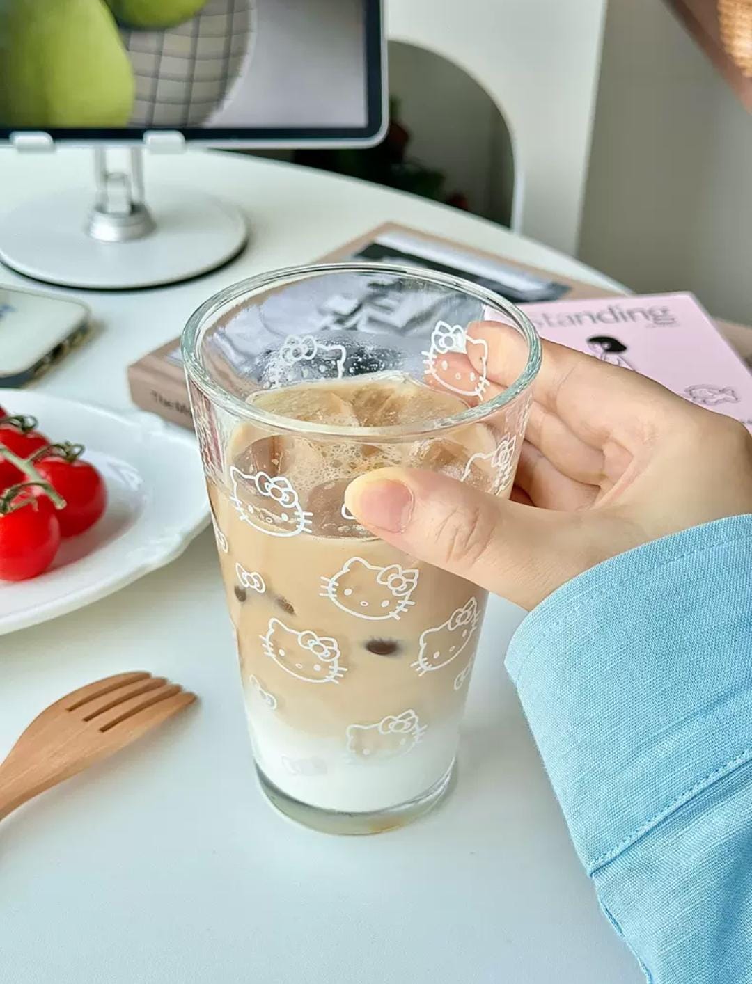 Hello Cutie Sipper Glass