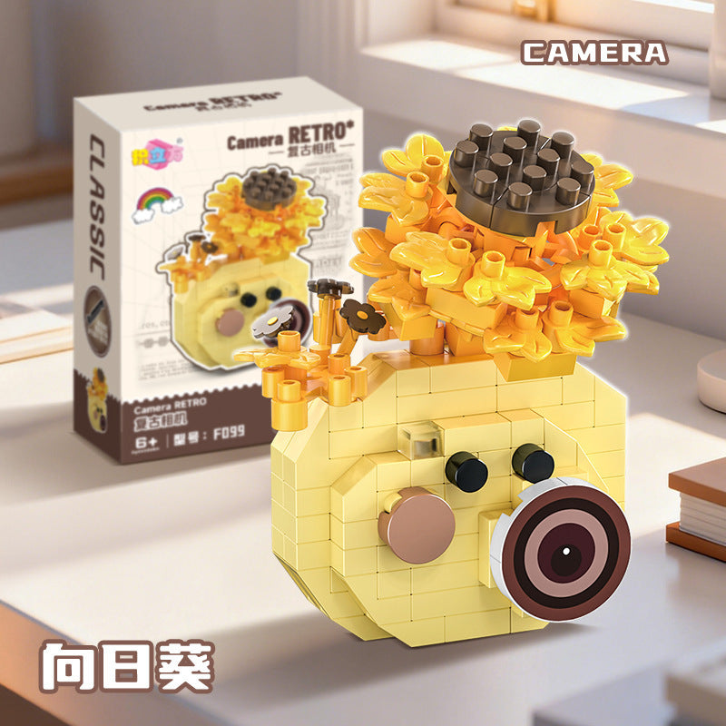 📸🌸 Blooming Retro Camera Building Blocks