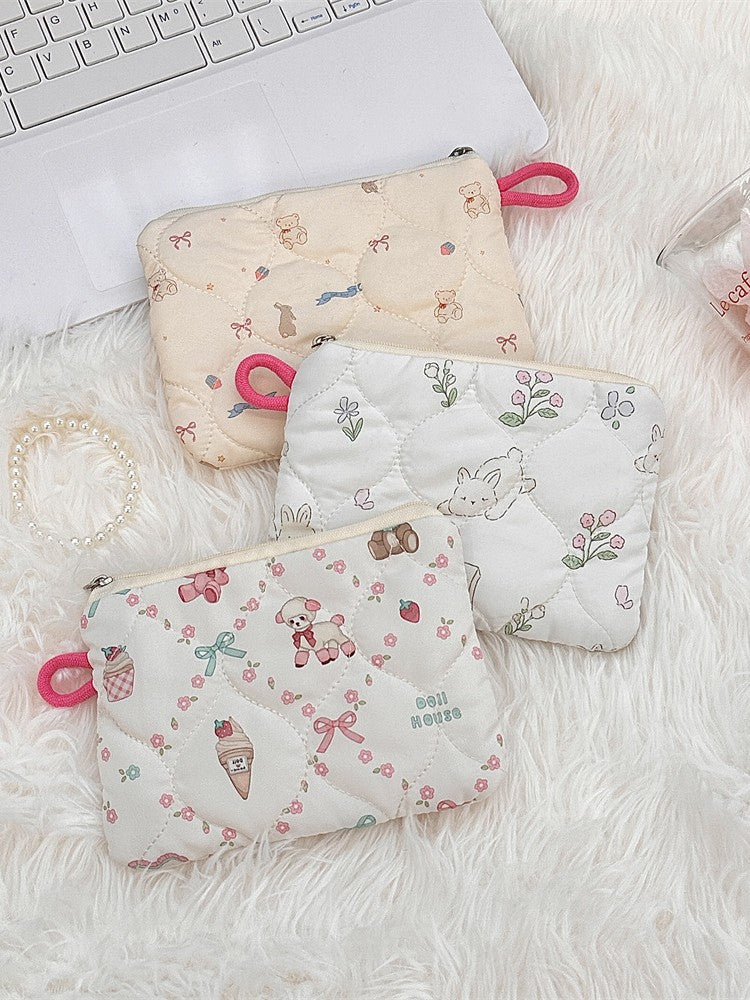 🧸 Quilted Kawaii Mini Pouch