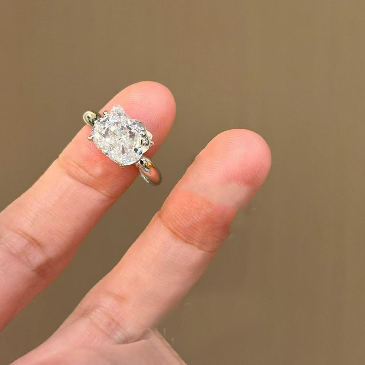 Hello Kitty Crystal Charm Adjustable Ring ✨🐱