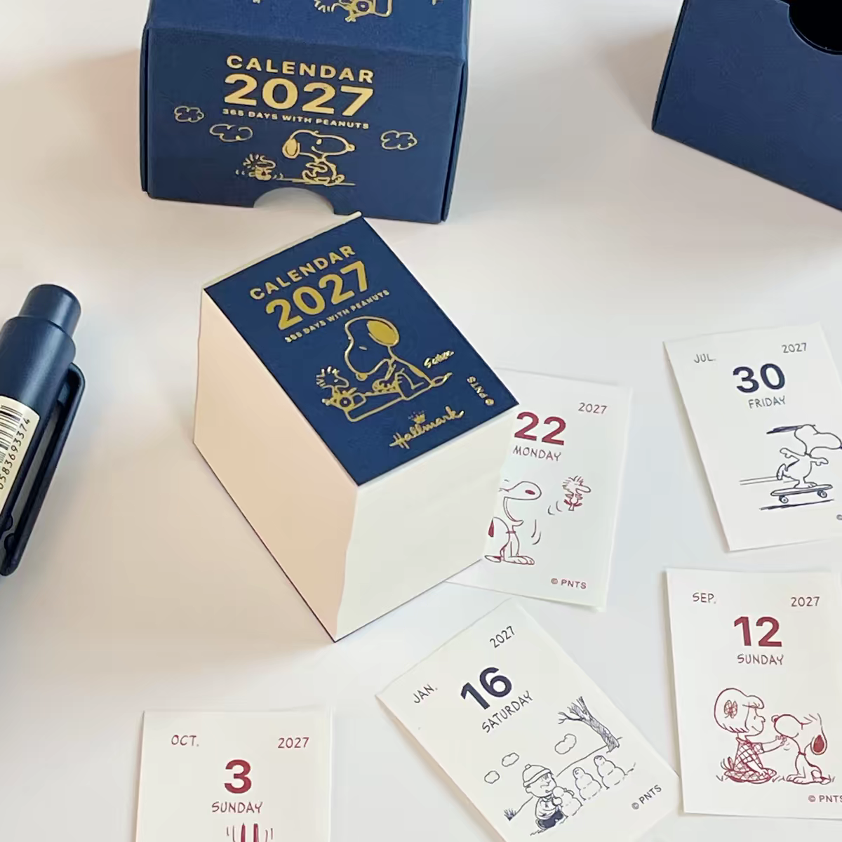 Pre - Order Snoopy 2027 Daily Desk Calendar – 365 Days with Peanuts 💙✨
