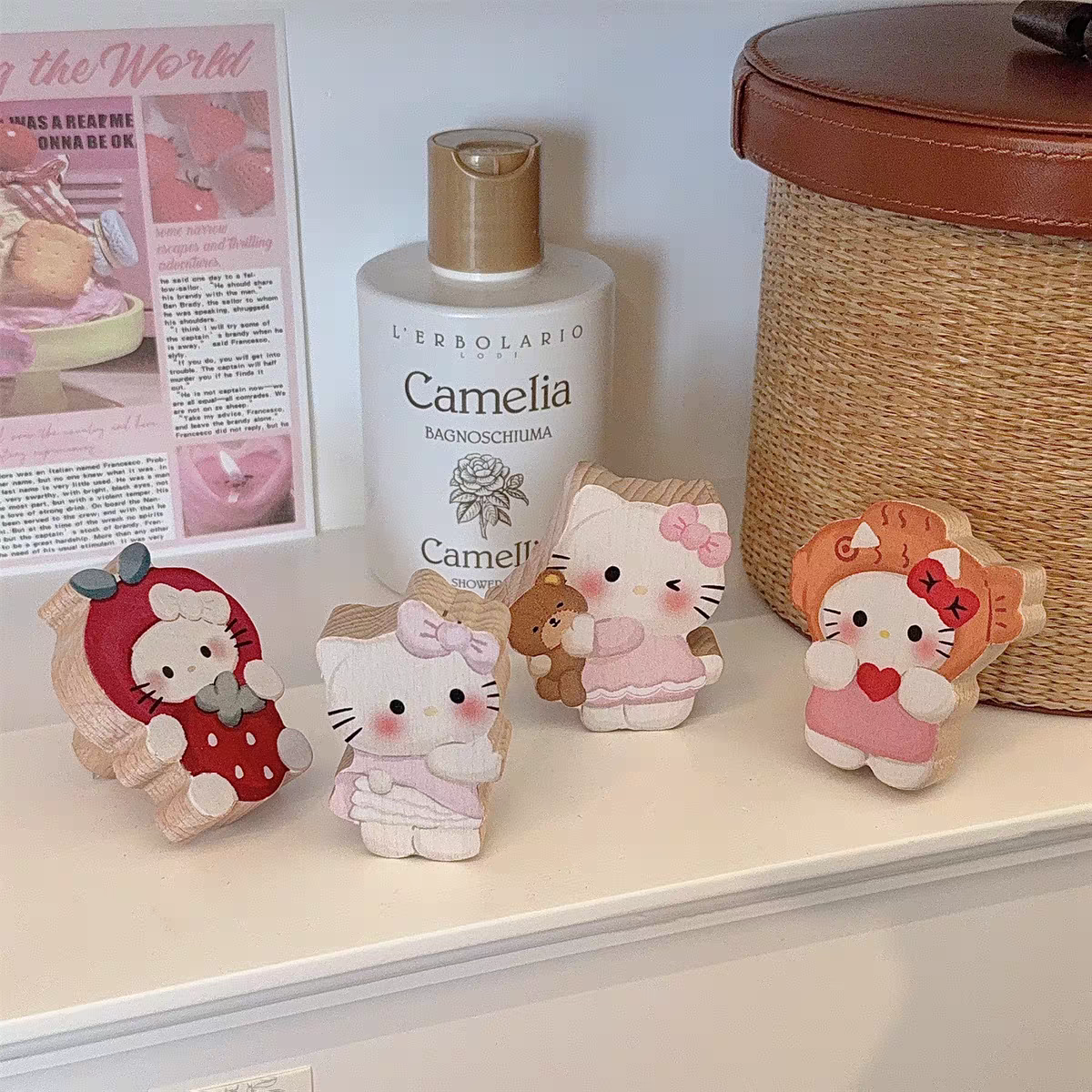 Sanrio Hello Kitty Premium Wooden Wall Hooks