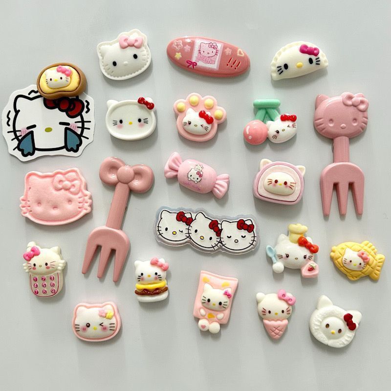 Hello Kitty Miniature Magnets