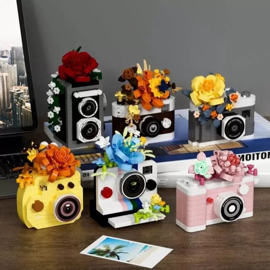 📸🌸 Blooming Retro Camera Building Blocks