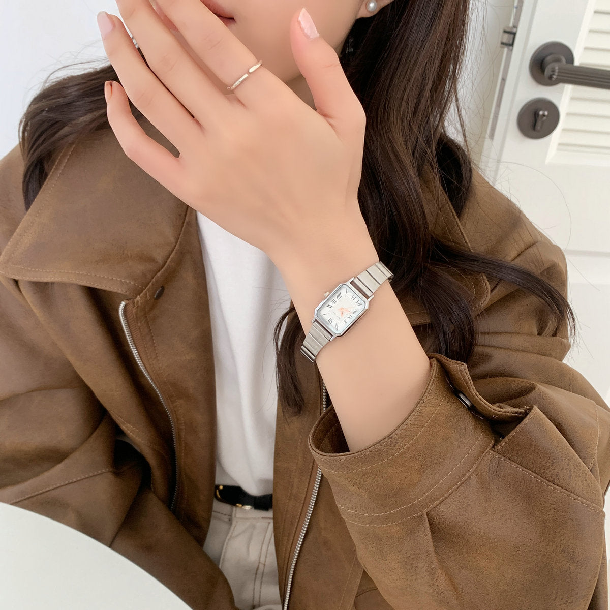 Vintage Luxe Rectangle Watch – Silver
