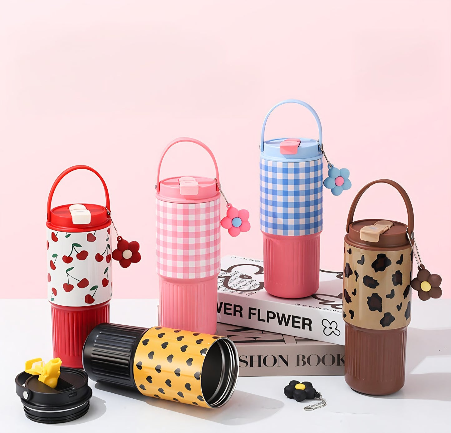 🌸✨ Kawaii Gingham Pattern Thermos Tumbler Bottle with Flower Charm Handle Sipper ✨🌸