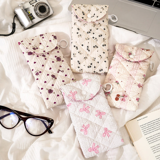 Quilted Floral Glasses Specs Shades Pouch 🌸