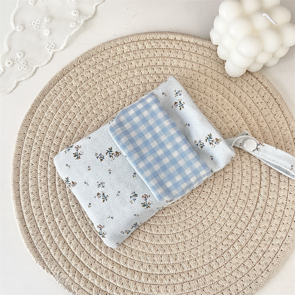 🌷 Floral Gingham Pocket Pens and Pencils Pouch