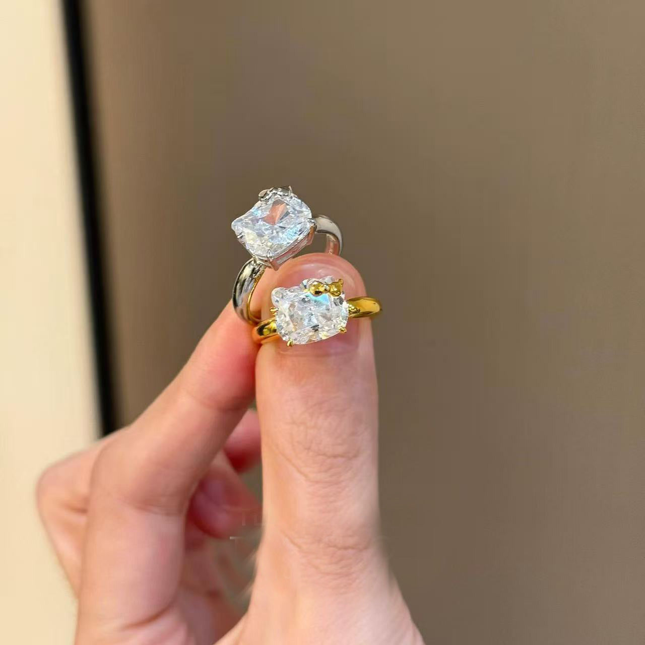 Hello Kitty Crystal Charm Adjustable Ring ✨🐱