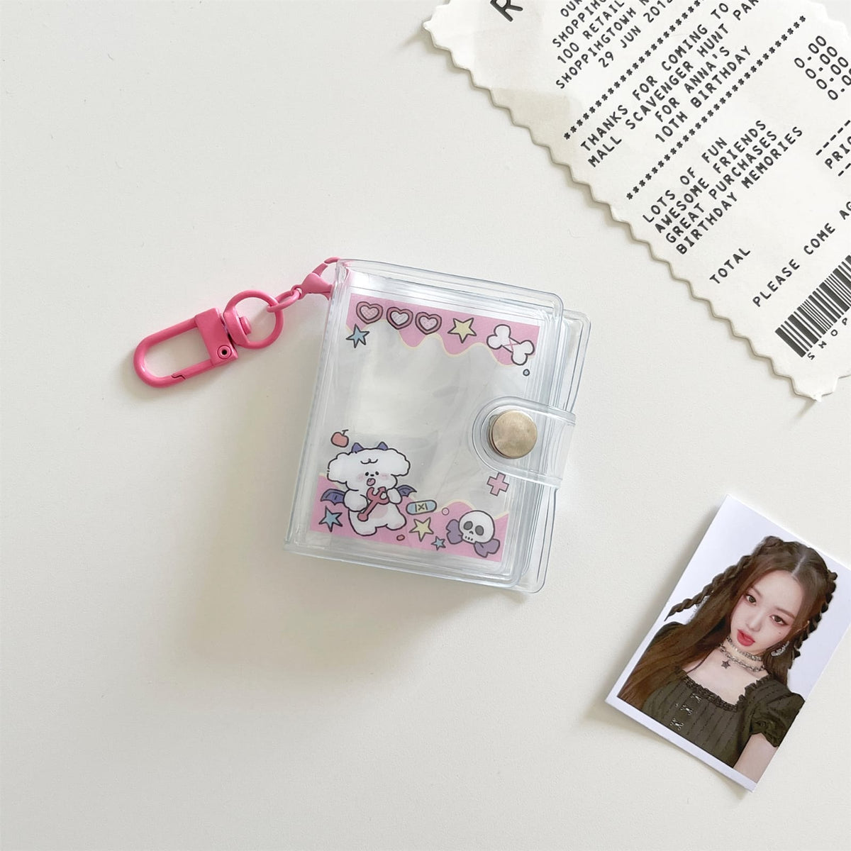 Mini Kawaii Photo Album Keychain – Cute Scrapbook & Photocard Holder