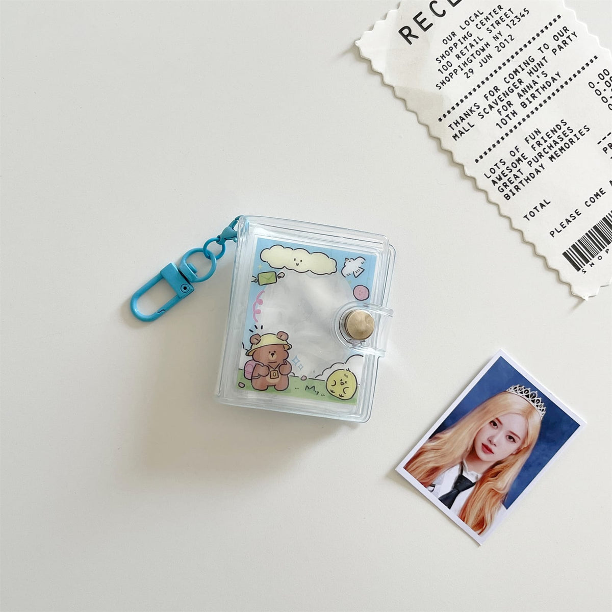 Mini Kawaii Photo Album Keychain – Cute Scrapbook & Photocard Holder