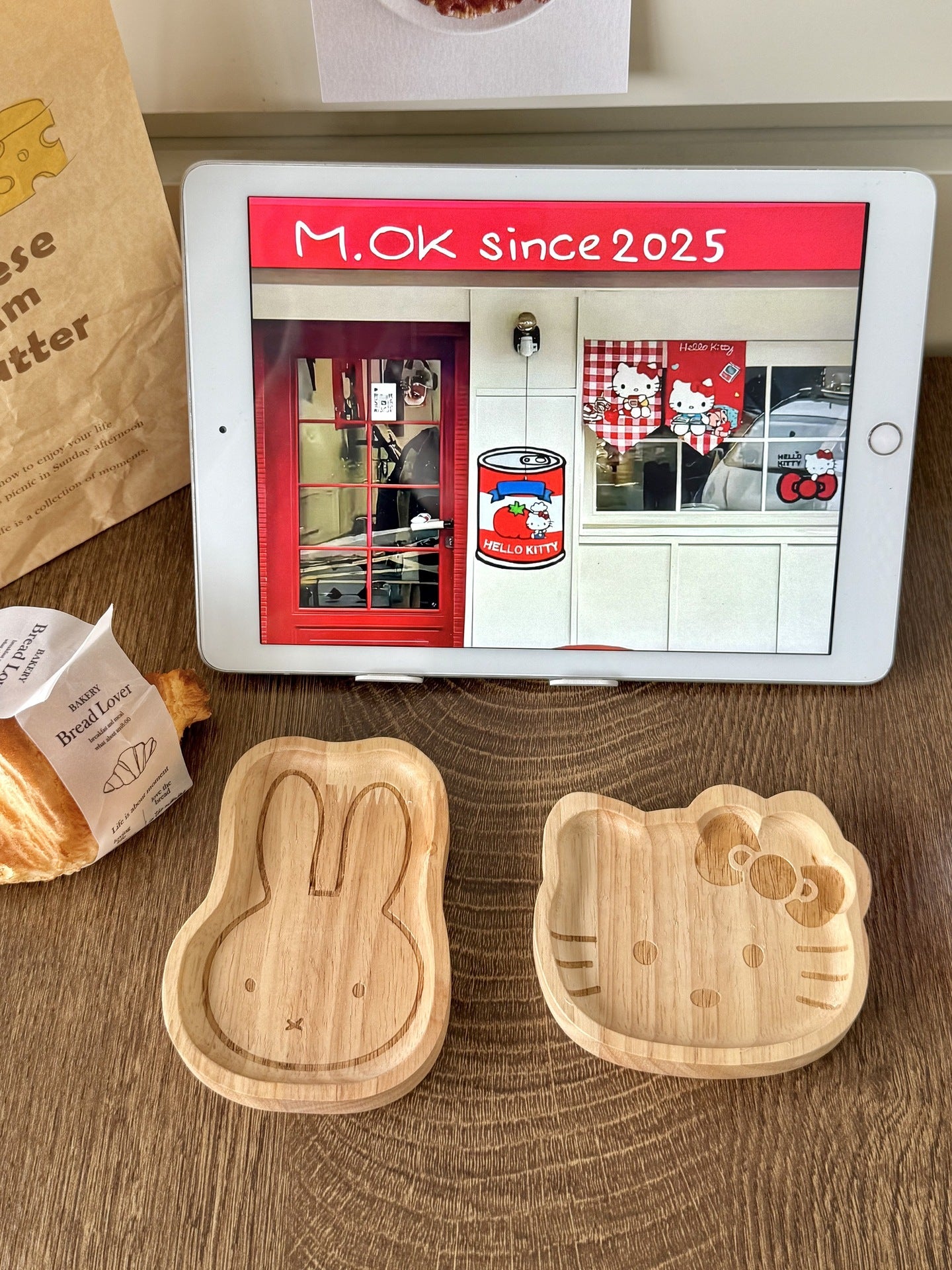 🍞✨ Mini Cartoon Miffy Hello Kitty Wooden Snack Trays ✨🐰🐱