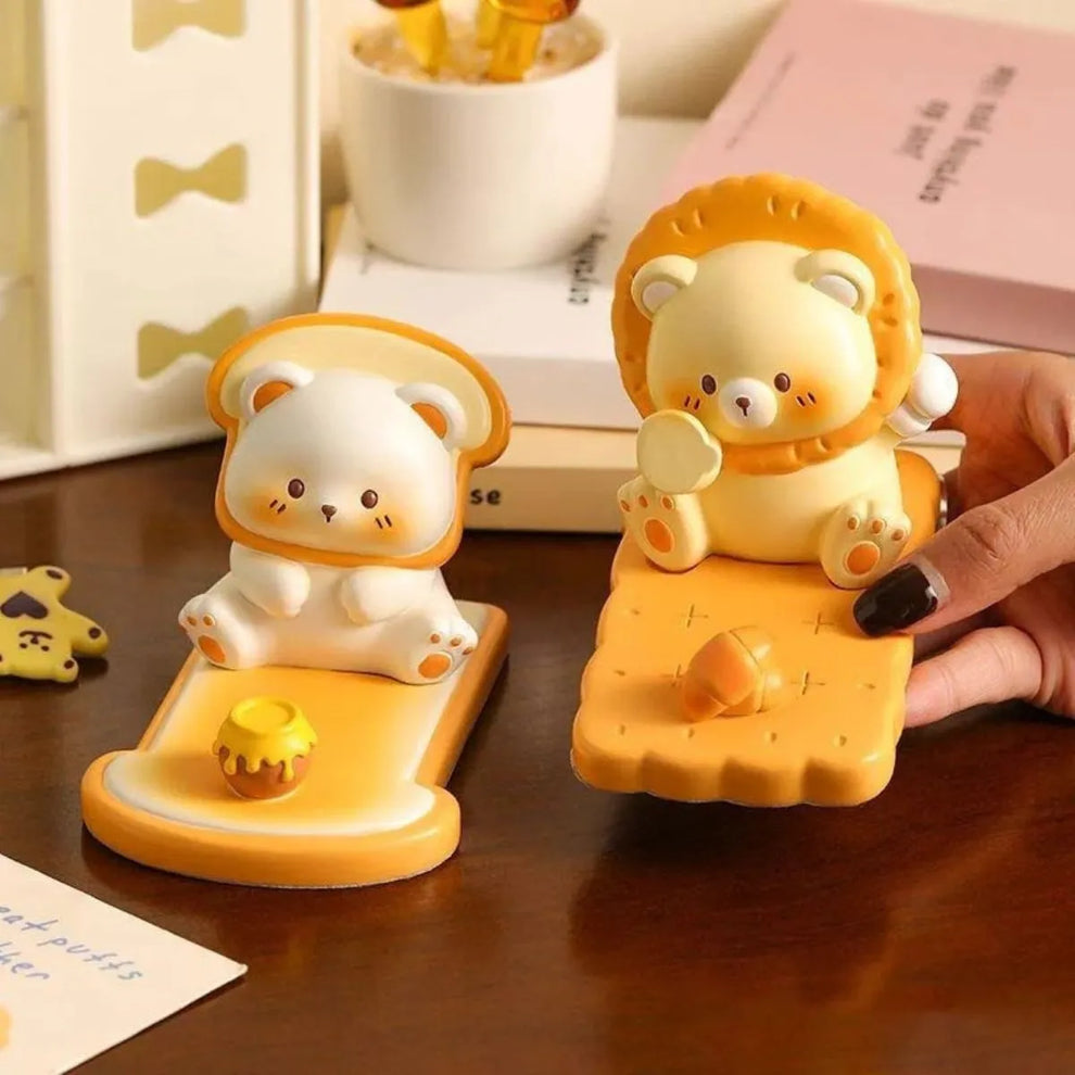 Kawaii Bear & Toast Phone Stand 🧸🍞 | Cute Desktop Mobile Holder