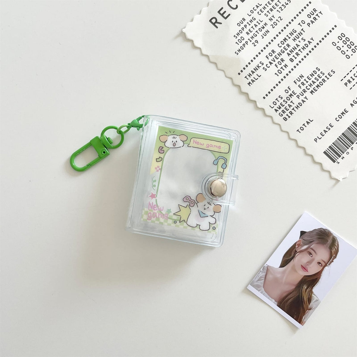 Mini Kawaii Photo Album Keychain – Cute Scrapbook & Photocard Holder