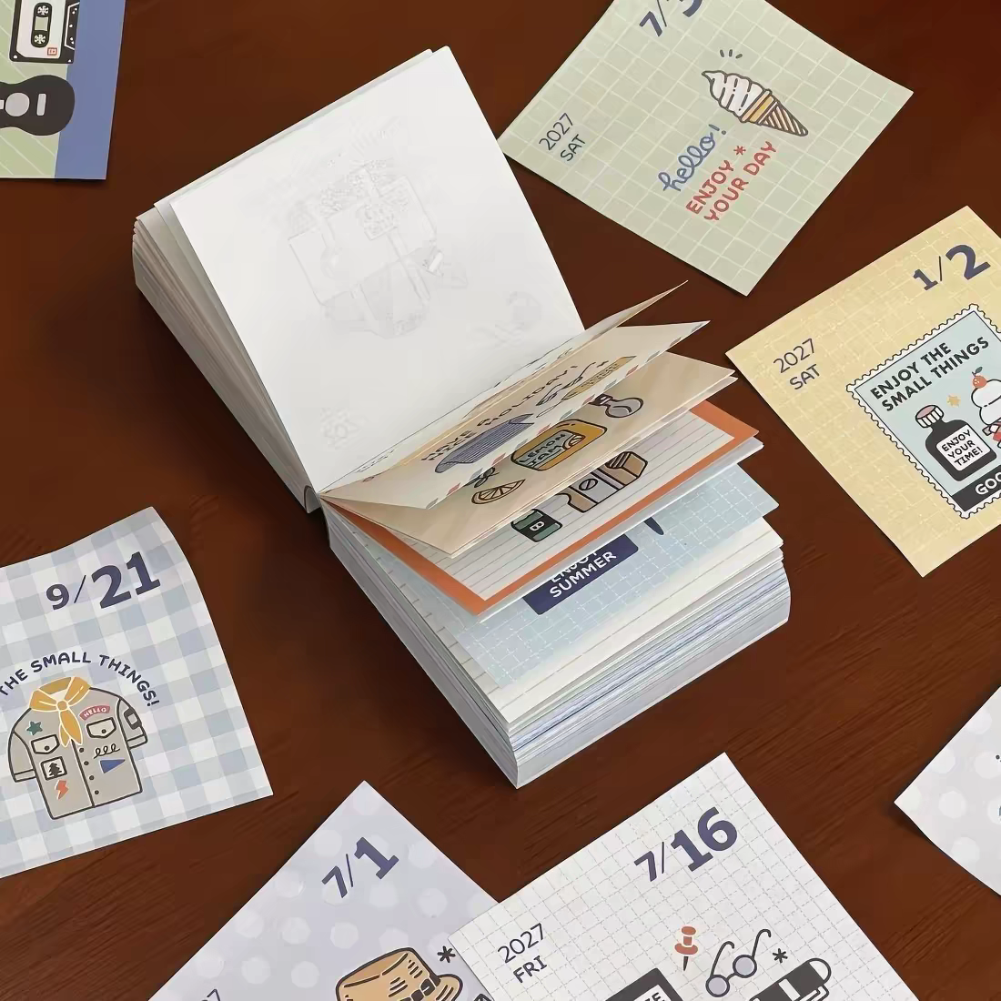 Pre - Order 2027 Daily Tear-Off Illustrated Desk Calendar – Cute Stationery Edition