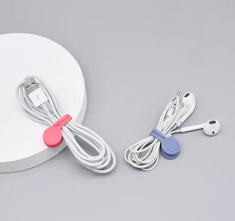 Set of 5 Silicone Cable Organisers - Tidy Tails Wire Cable Organiser Straps, Magnetic Twist Ties for Desk Management