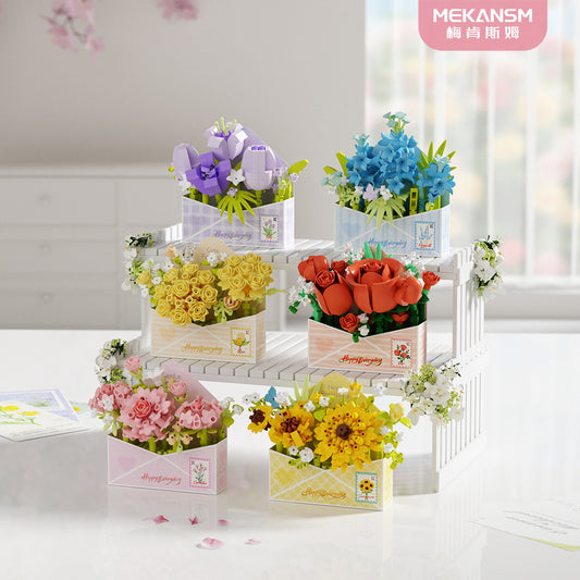 Mini Flower Envelope Building Block Set – Cute DIY Floral Bouquet