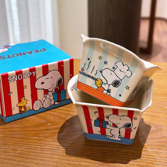 Snoopy Ceramic Popcorn Bowl – Cute Cartoon Snack Bowl 🍿🐶
