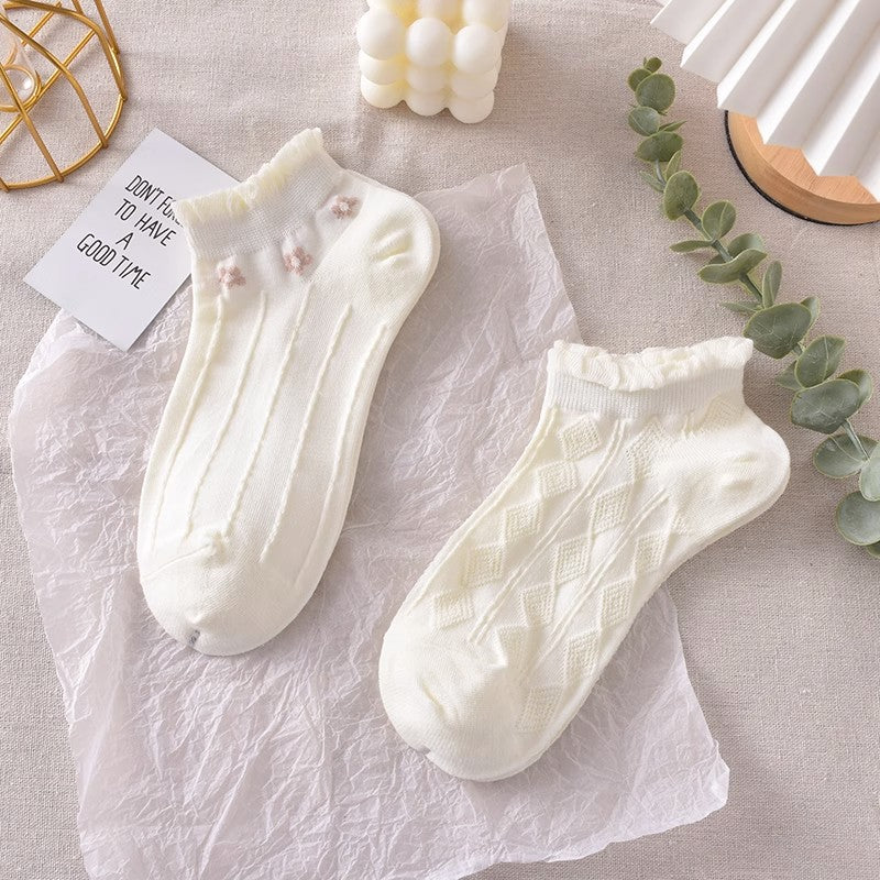 Coquette Bow Aesthetic Ankle Socks 🎀🤍✨