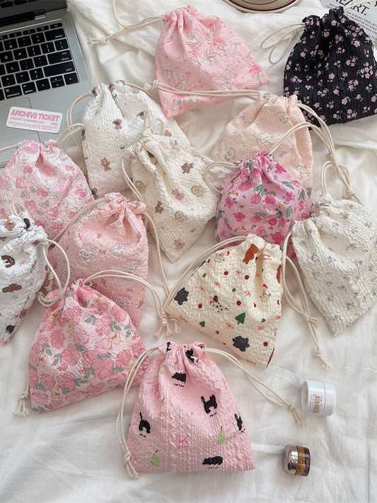 Cute Bear Floral Drawstring Bags