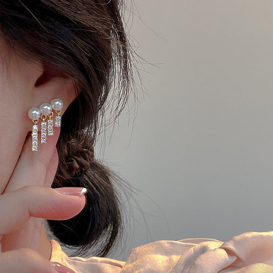 Korean 3 Pearl Earrings